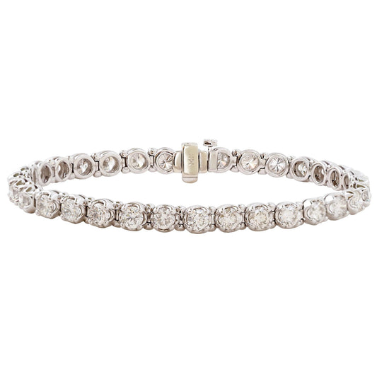 Classic diamond white gold tennis bracelet