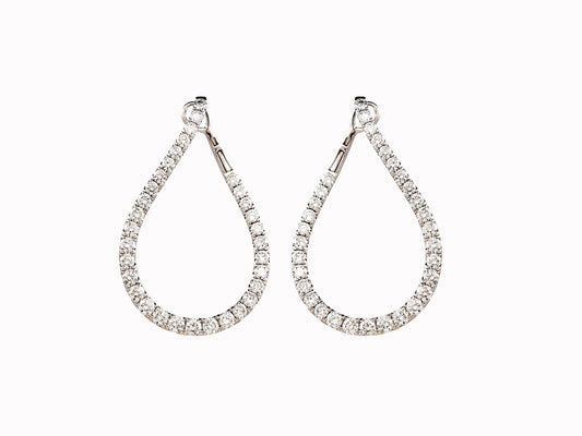18k white gold diamond teardrop earrings